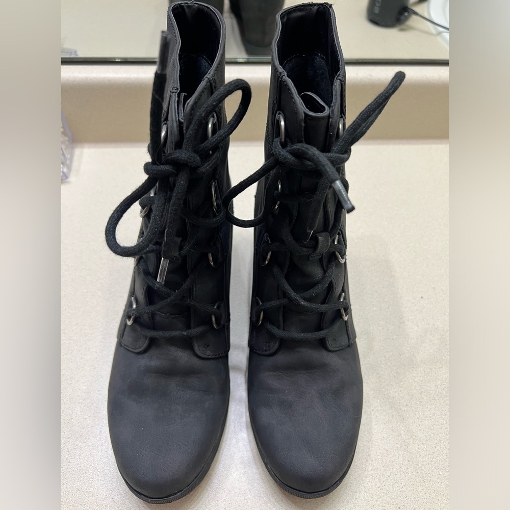 Black Wedge Boots
